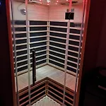 Lägenhet De Gamme Avec Jacuzzi Sauna A 5min De La A Pied