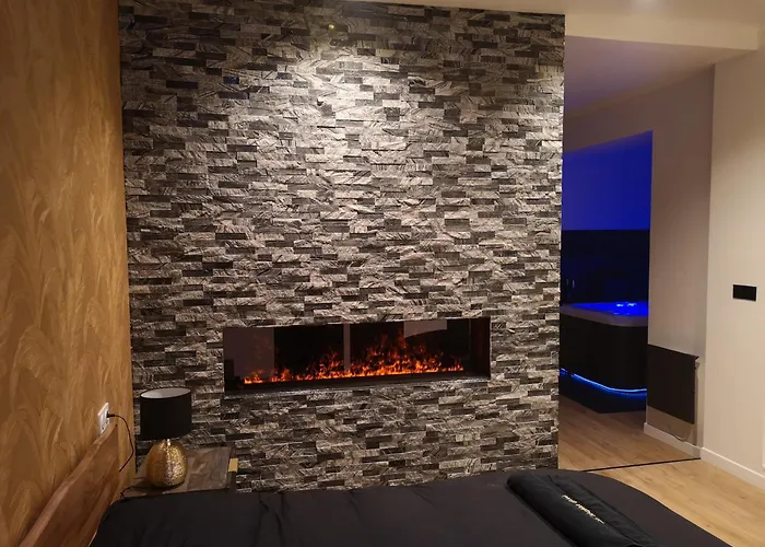 Apartment De Gamme Avec Jacuzzi Sauna A 5min De La A Pied Le Havre