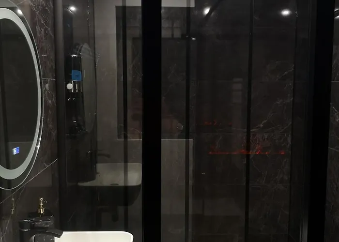 De Gamme Avec Jacuzzi Sauna A 5min De La A Pied